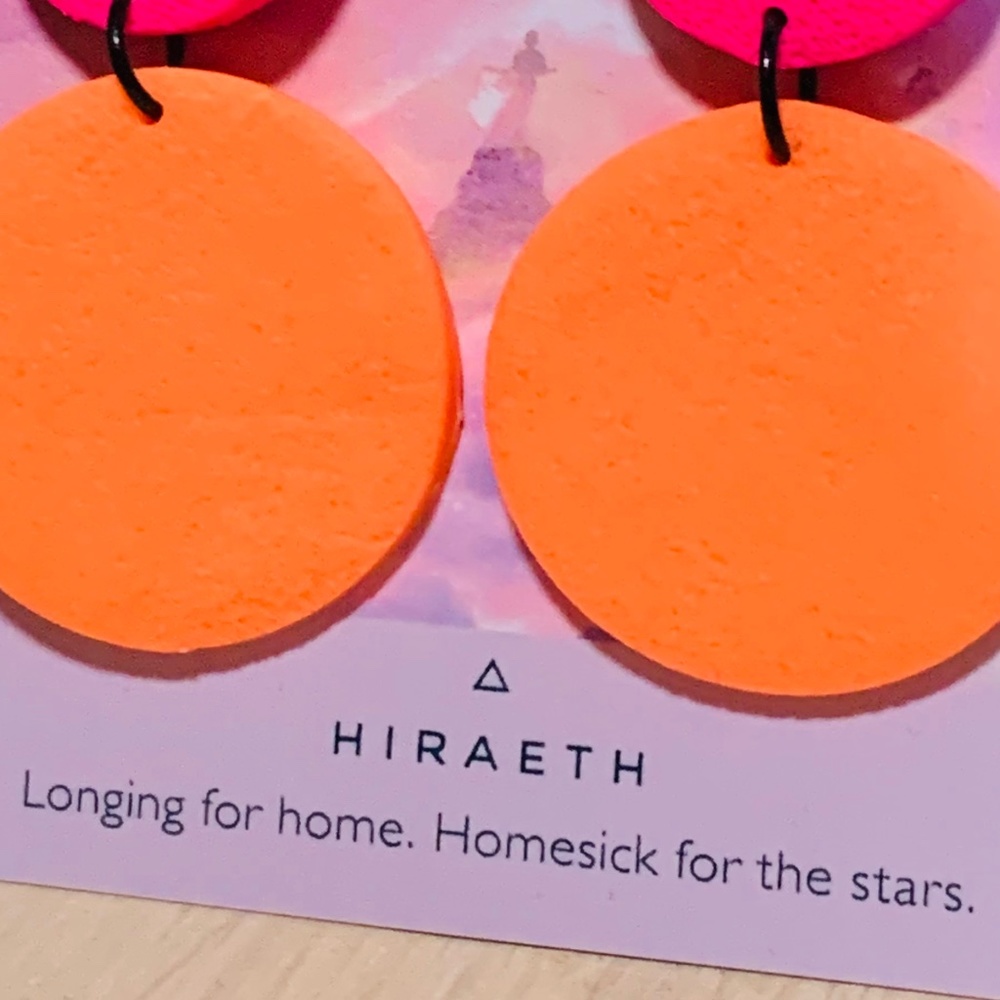 Bright earrings - Picture 2 of 2